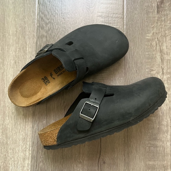 Boston Clogs - Picture 5 of 10